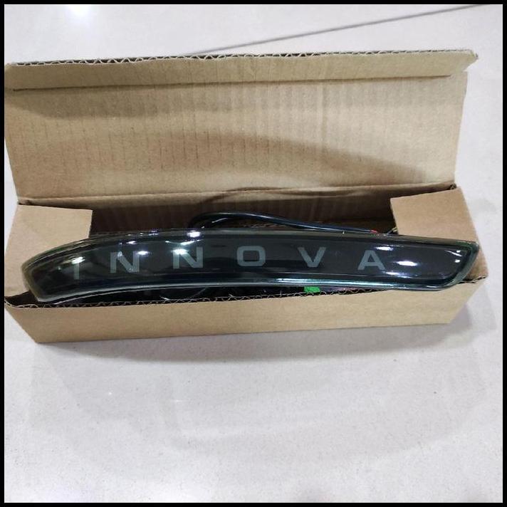GRATIS ONGKIR LAMPU REFLEKTOR BUMPER BELAKANG TOYOTA INNOVA REBORN 2016 TULISAN INNOVA-SMOKE 