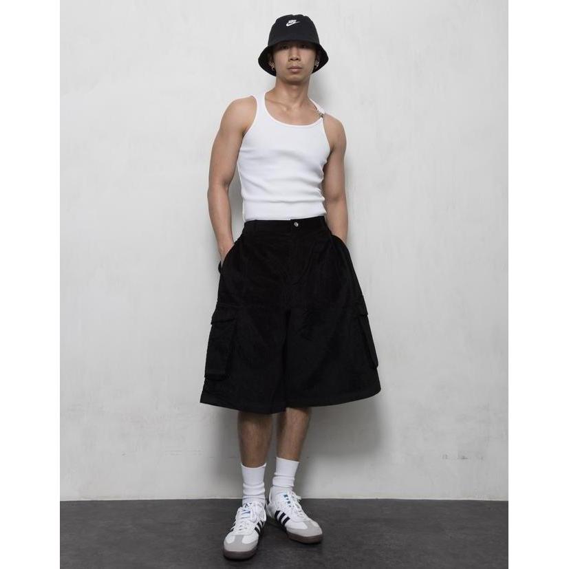 Blanc Studio - Blanc Studio Balloon Cargo Black Shorts