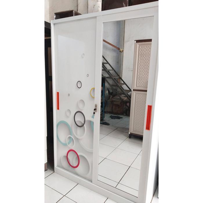 lemari pakaian besi sleding minimalis