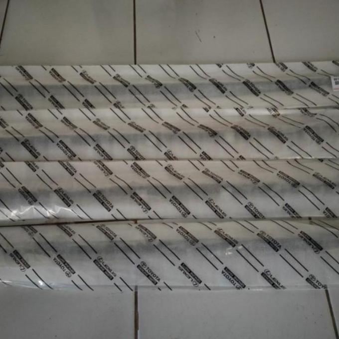 pelipit luar kaca depan avanza xenia 2005 2006 2007 2008 2009 2010 ori
