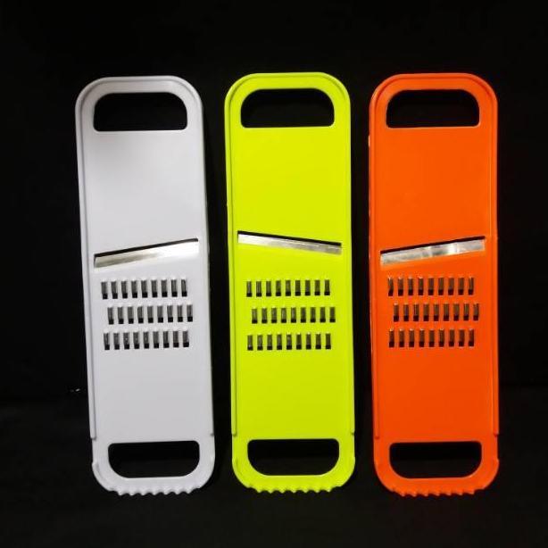 (1 pcs) Parutan Wortel Kentang Keripik Singkong Multifungsi model 2 in 1 bahan plastik