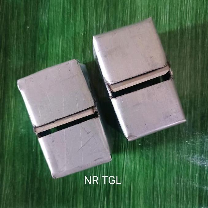 Pengupas kulit ari kelapa / kerokan kelapa tua / keroka kelapa santan