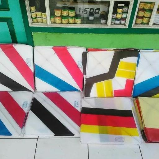 layangan aduan super Bandung