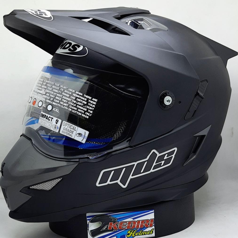 Helm MDS SUPER PRO solid polos