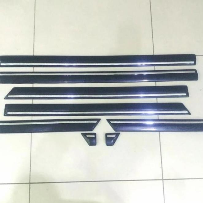 Lis List Body Lgx 1997 Hitam Mobil Kijang Kapsul 1997-2003