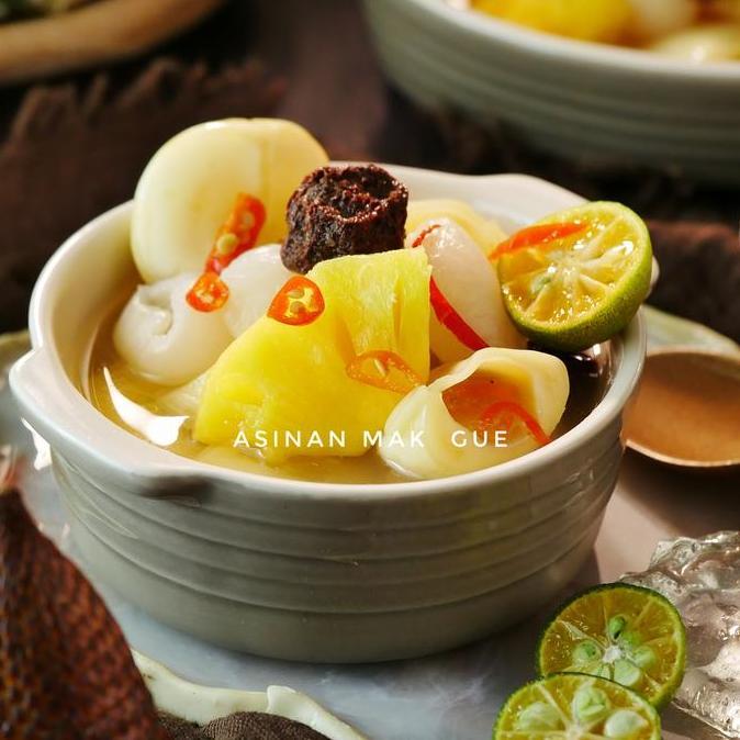 Sunakku- Asinan Buah Salak Mak Gue