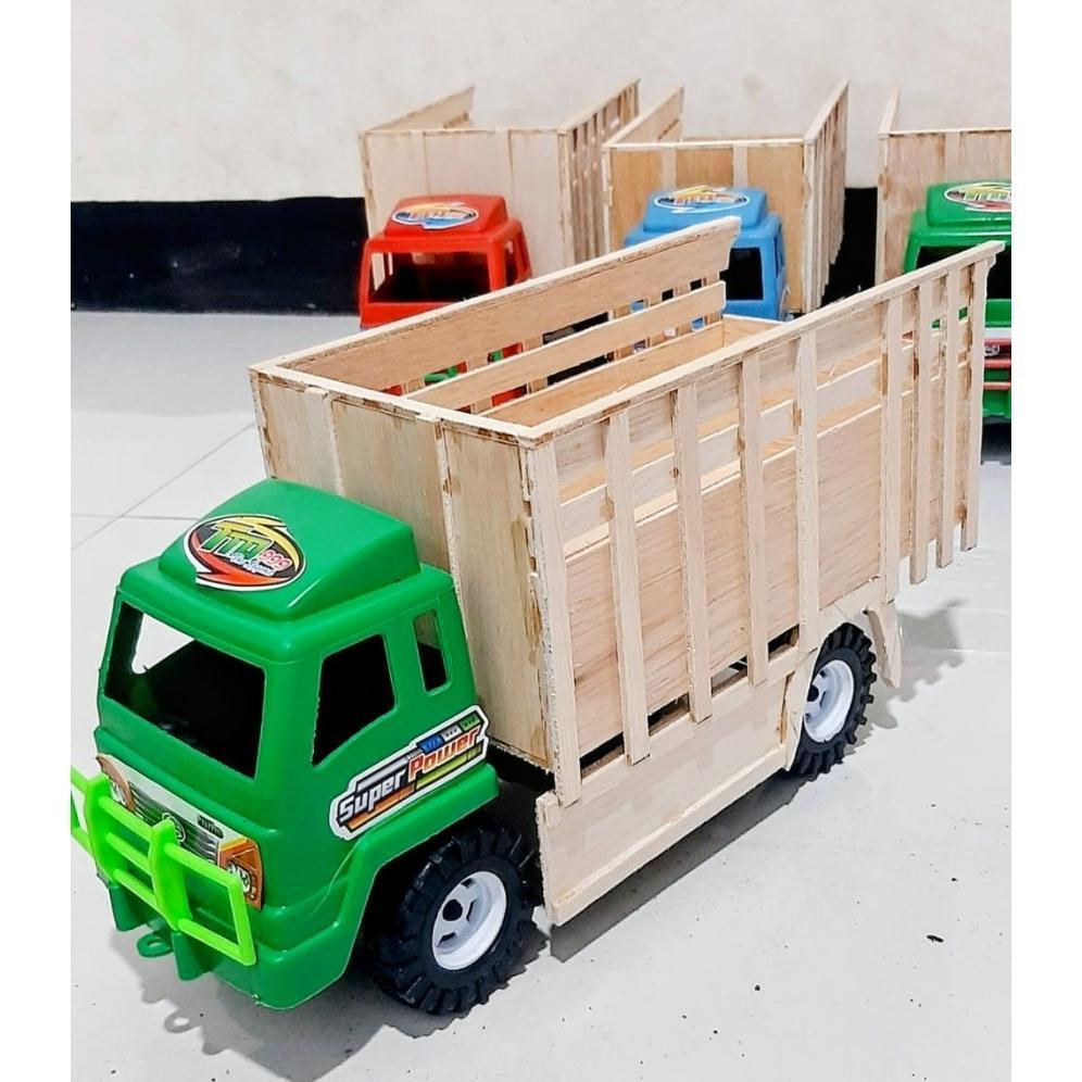 Miniatur truk plastik modif bak triplek