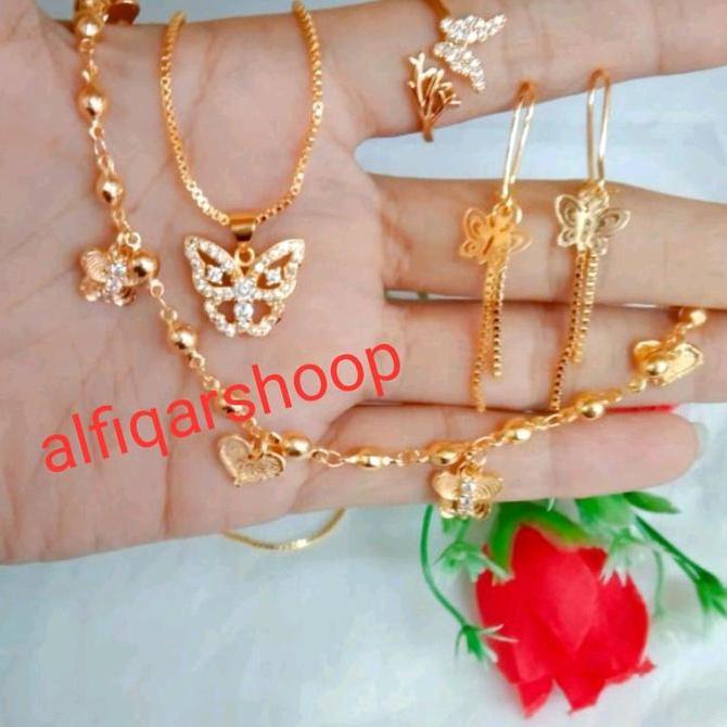 set perhiasan dewasa titanium kupu