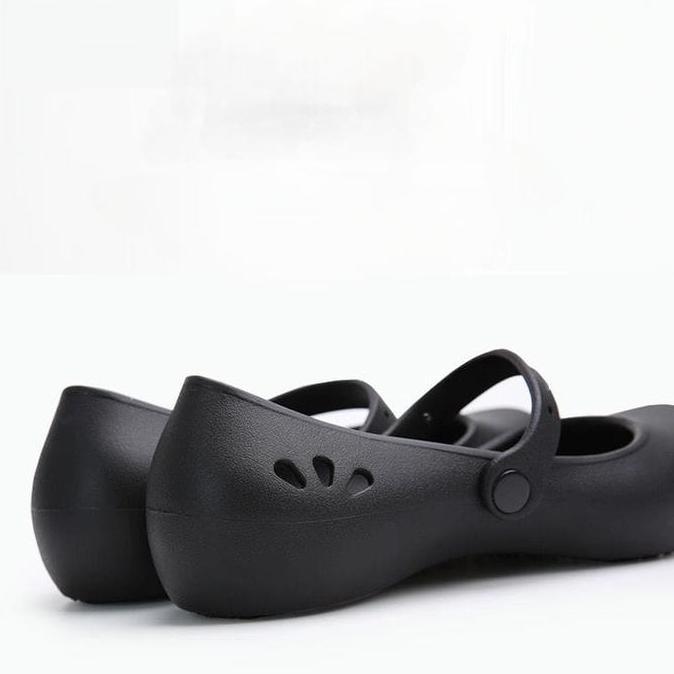 TERLARIS SEPATU DAPUR CHEF KITCHEN WANITA ANTI SLIP BERKUALITAS