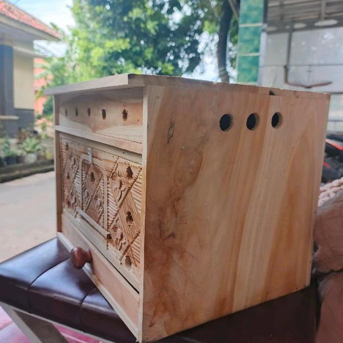 pagupon merpati kayu jati ukir batik