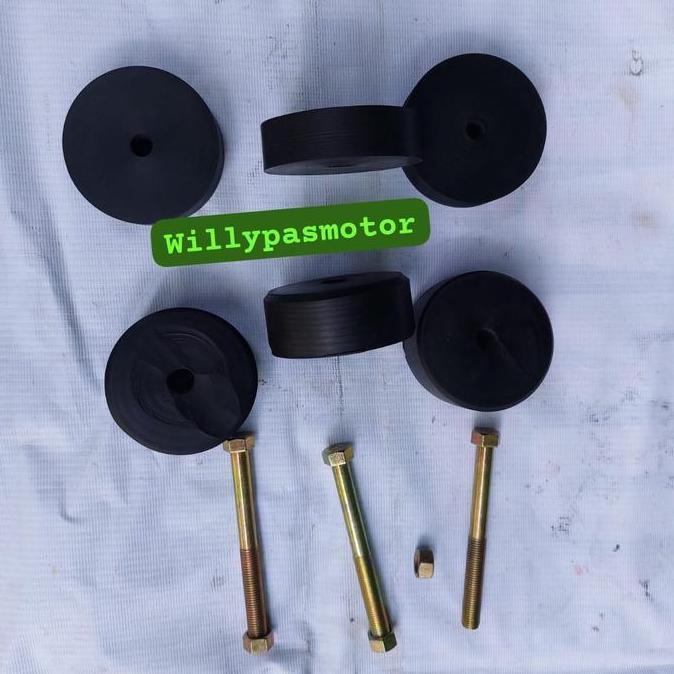 Karet Mounting Gardan Depan Taft Rocky Independent