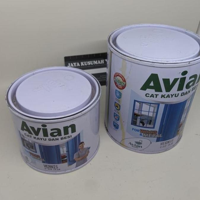 Cat Vernis Kayu Besi Avian Cet Transparan Pernis 0.9L