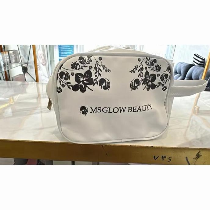 Ms glow -  ISI (pouch,f wash,toner,krim siang,krim malam,serum booster) paket wajah  sudah FREE SERU