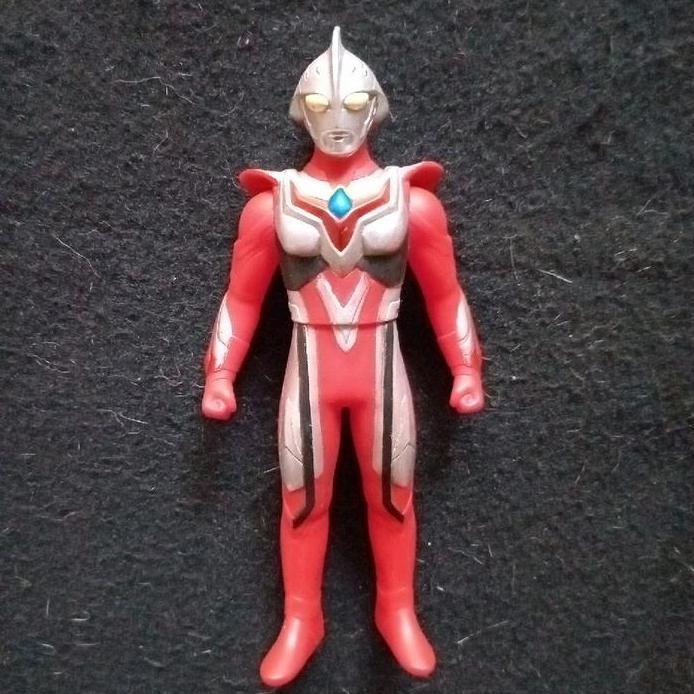 Bandai 14 Cm Ultra Hero Series Ultraman Nexus Junis