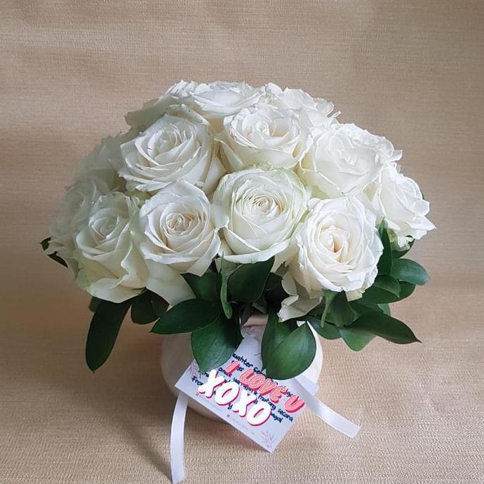 Mini Rose Pots/ Vas Bunga Mawar Segar Kecil Kado Ultah Anniversary Dis