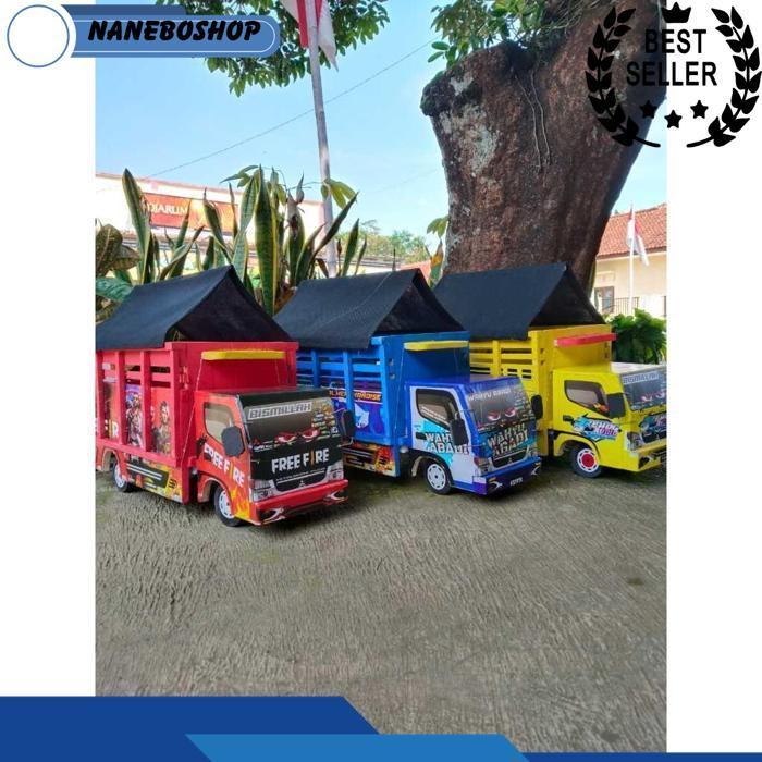 Truk Oleng Miniatur Wahyuabadi Kayu Asli Jumbo Besar Pintu Belakng Bisa Dibuka