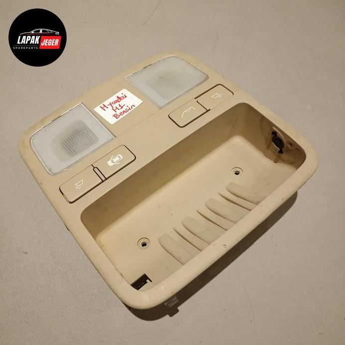 Lampu Plafon Interior Hyundai H1 2008 on Bekas murah