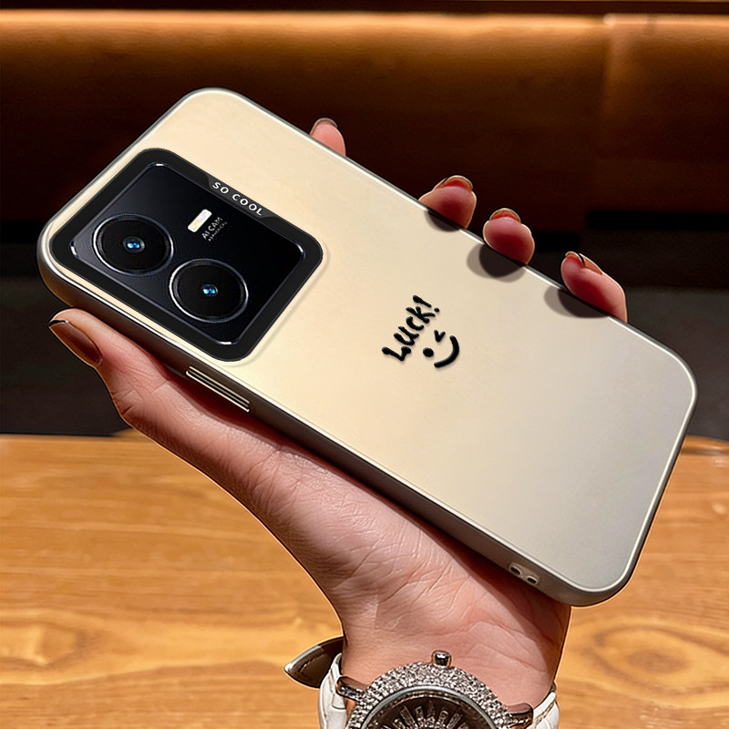 Kreatif Lucky Smile - Casing Softcase Silver Tahan Lama untuk VIVOY22 , Material Casing Silver Warna