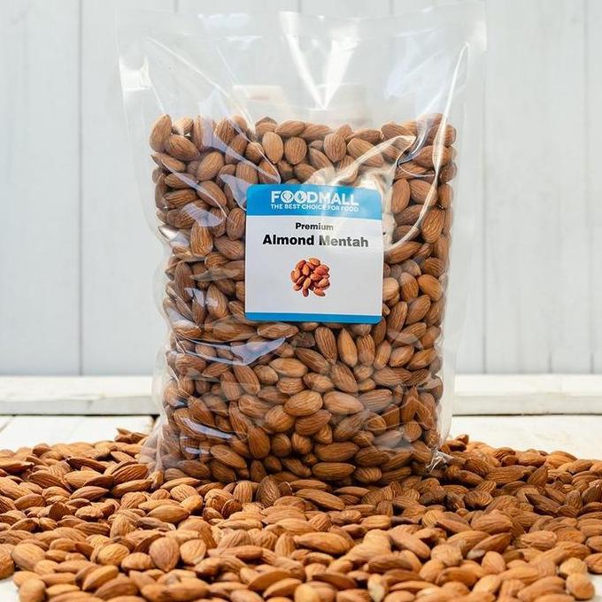 Kacang Almond MENTAH 1 KG