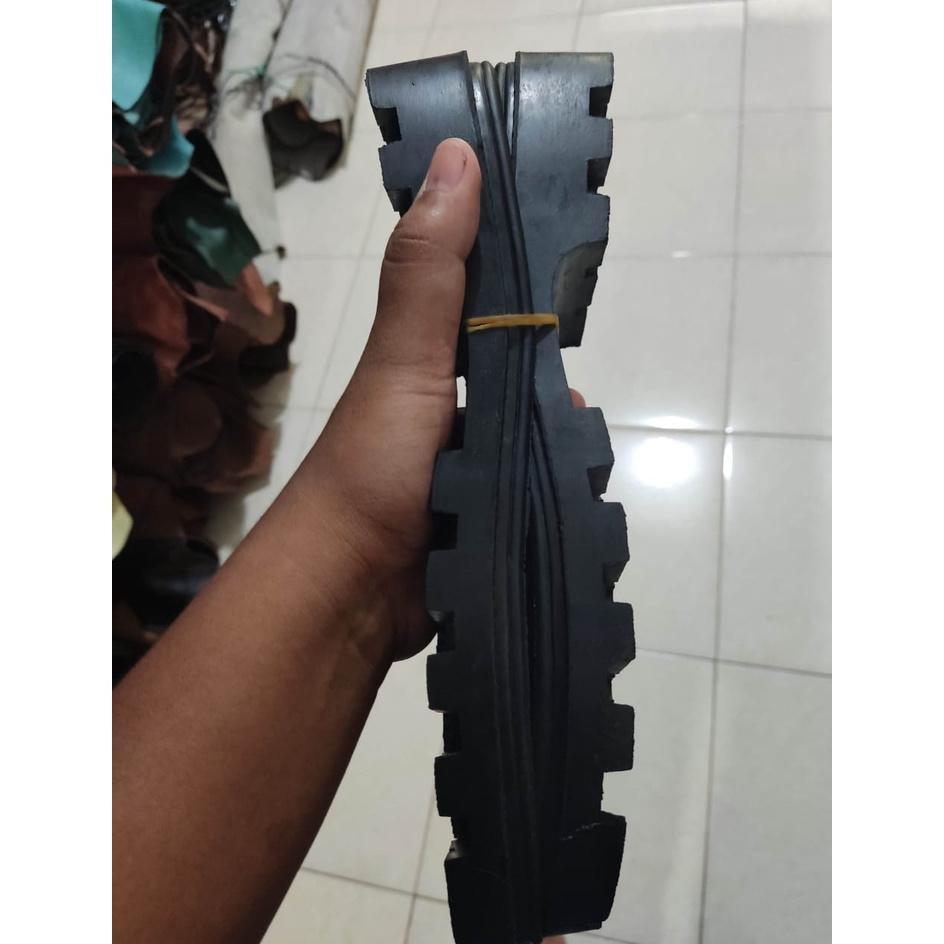 URBANESPACE SOL TAPAK SEPATU SAFETY KARET KING CHEETAH LJ305 ORIGINAL
