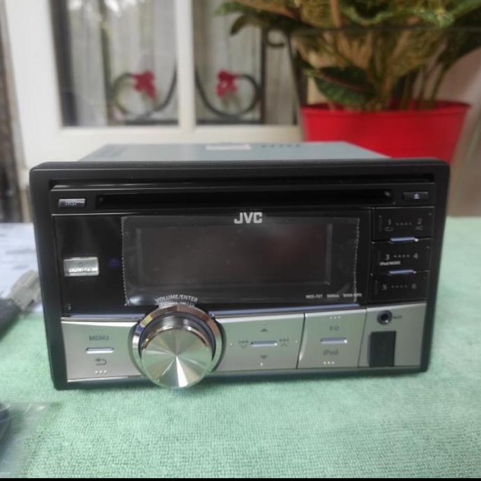 Head Unit JVC Tape Mobil Double Din JVC KW - R500 USB Aux In