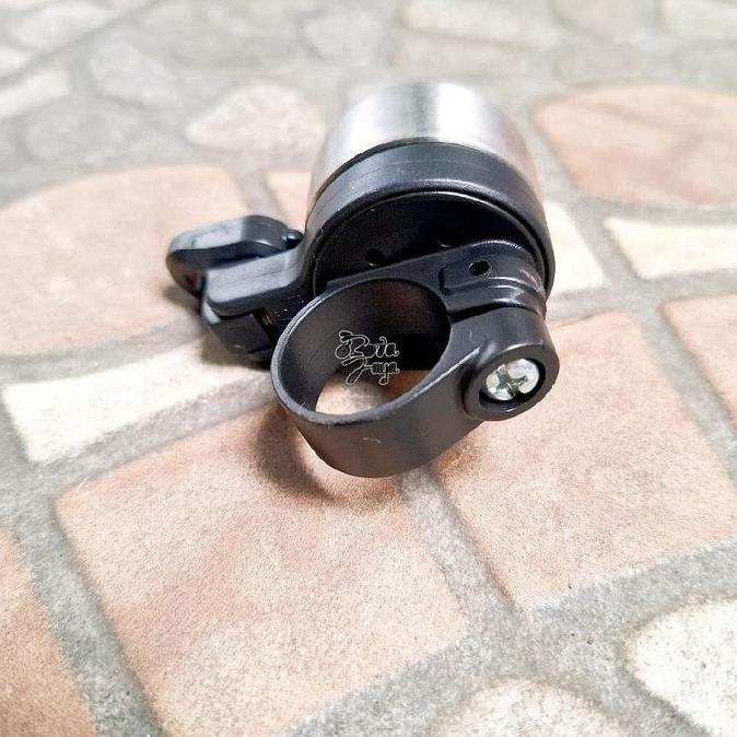 BELL BEL XLR8 TING TING warna TITANIUM
