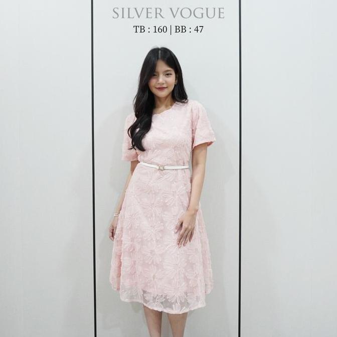 SV 6005 - Livien Dress | Silvervogue | Gaun Midi Tile Lace Pakaian Kasual Wanita