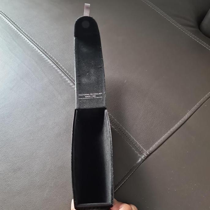 hardcase kacamata Rudy Project original