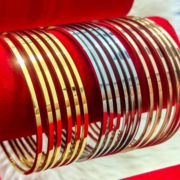 Gelang Titanium Keroncong Terbaru Isi 3 Pcs Murah - Gelang Keroncong Titanium Asli Terbaru Murah