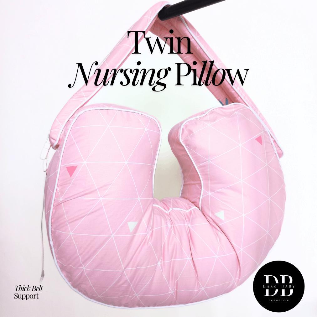Bantal Menyusui Kembar / Nursing Pillow Twin Katun Motif Pink Triangle Dazz Baby