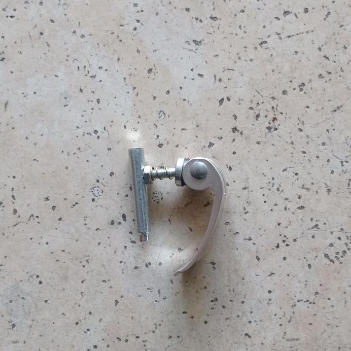 baut tengah clamp klem batangan pengunci lock lipatan sepeda lipat seli quick release QR frame foldi