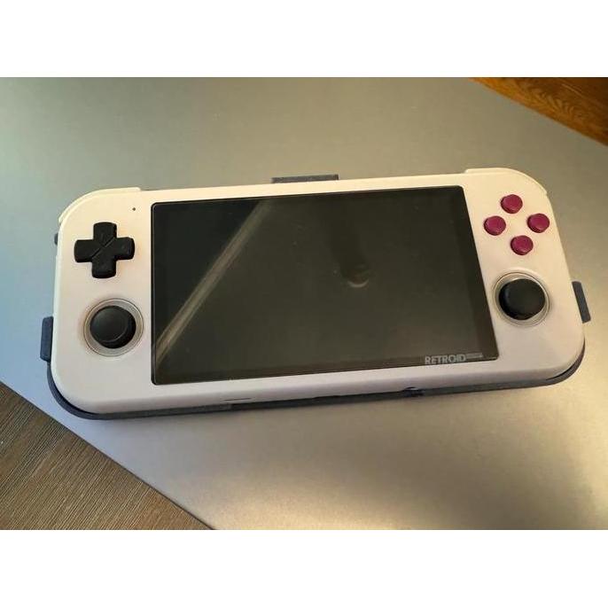 Retroid Pocket 3/3+ Clip Shield