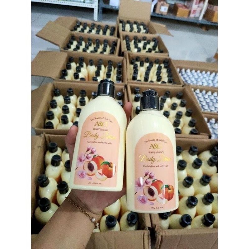 [ Kosmetik Laris ] Lotion A&G Peach -  Body Lotion Whitening Peach Pemutih Badan 250Ml Ori