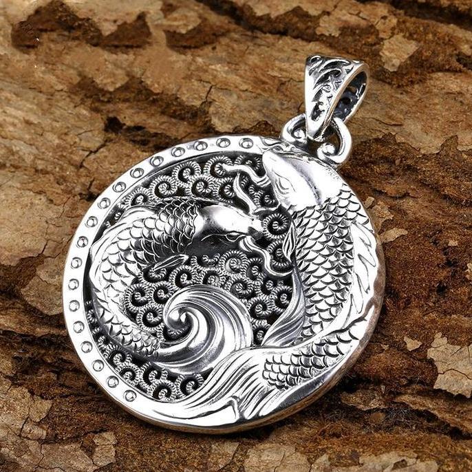 Youboy- Kalung Liontin Ikan Koi / Kalung Bulat Motif 2 Ikan Warna Silver Gaya China / Yin Yang Doubl