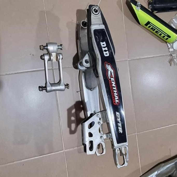 HARGA DISC - swingarm arm Yamaha YZF 250 unitrak linkage new model 2016 - 2020