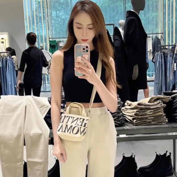 BEST DEALS TAS GENTLEWOMAN MICRO CANVAS BAG / GENTLEWOMAN MINI BAG / TAS FASHION VIRAL BANGKOK / TAS