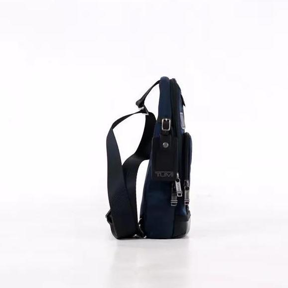 Tas Selempang Pria Tumi Fife Slim Sling Bag - Navy/Black