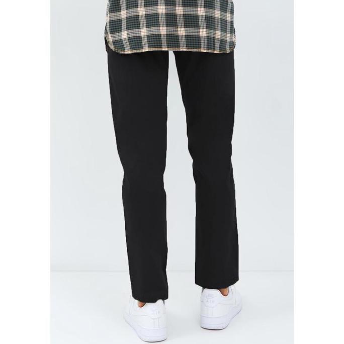 Trousers- Emba Classic - Altitude 4 Celana Panjang Pria Chino Reguler Fit  Casual