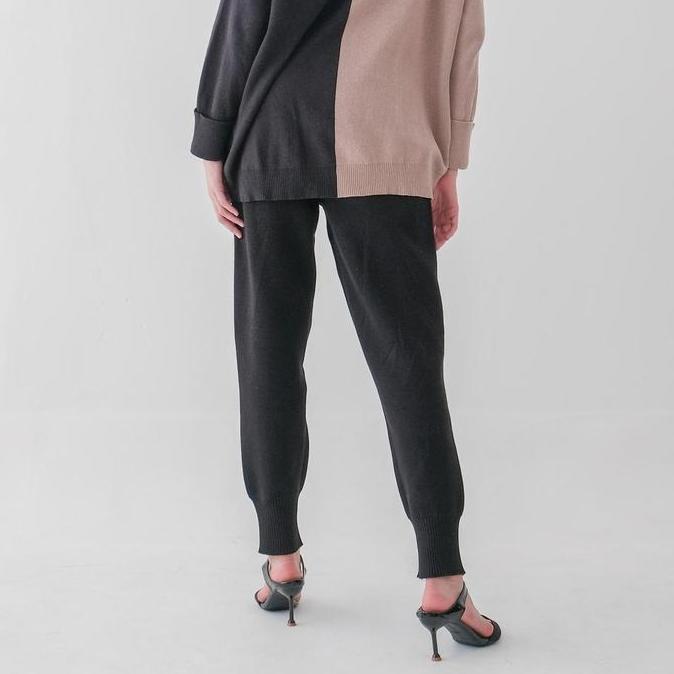 Asiro Abel Knitted Pants Celana Wanita