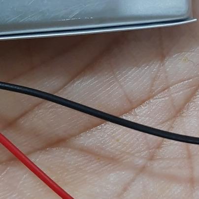 Baterai Tanam 2 Kabel 401535 P 35Mm L 15Mm T 4Mm / 802035 P 35Mm L 20Mm T 8Mm / 302323 P 23Mm L 23Mm