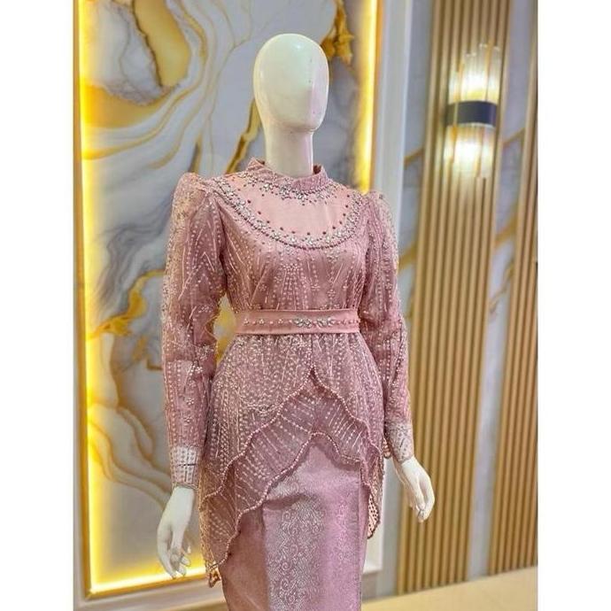 Kebaya Wisuda Wanita Modern Mewah / Setelan Kebaya Wanita Premium / Baju Kebaya Untuk Pesta Kekinian