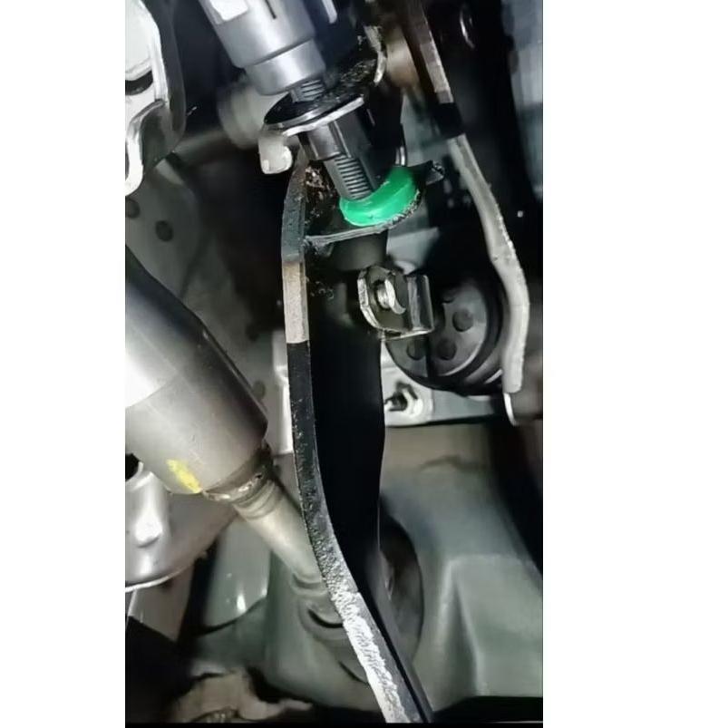 Grosir Karet Stoper Ganjal Switch Pedal Rem Kopling Warna Hijau Mobil Avanza Xenia Agya Alya Rush Te