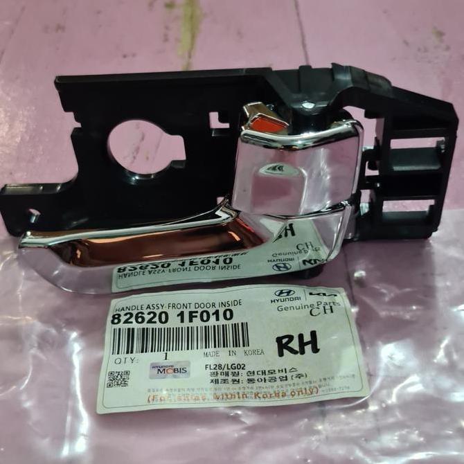 HANDLE HANDEL PINTU DALAM SEBELAH KANAN ASLI CHROME KIA SPORTAGE-2 TH2005-2007 HEMAT