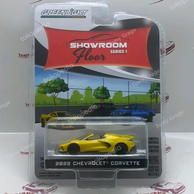 Greenlight Showroom Floor Series 1 2022 Chevrolet Corvette
