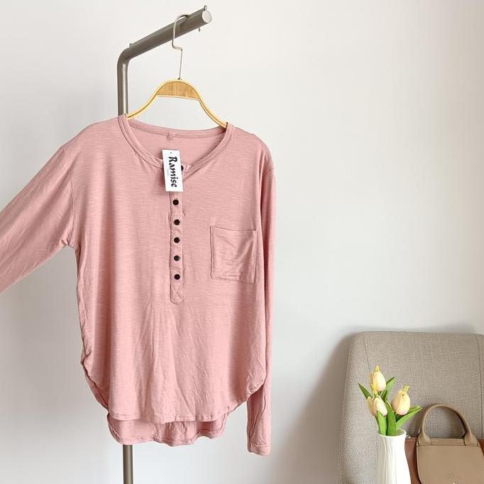 Atasan Oblong Basic Rayon Ramise - Kaos Lengan Panjang Busui Friendly - Baju Oval Kancing Ramise