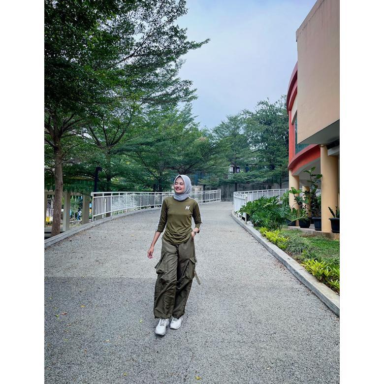 Awet Mix Atasan Baju Senam N Petir Army Lis Putih Dan Cargo Harajuku Army Lis Putih (Bisa Dibeli Ter