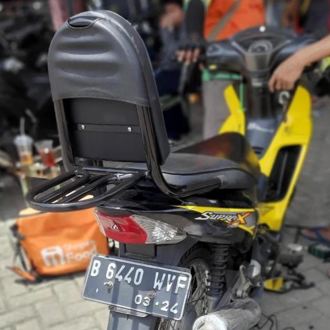 SANDARAN SENDERAN JOK MOTOR SUPRA X 125 OLD REVO OLD MURAH