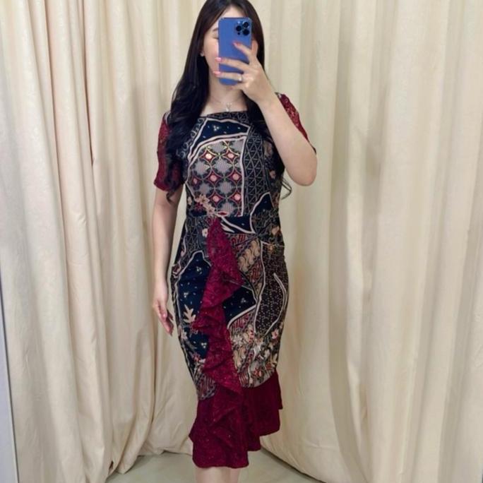 UPFRADE STYLE ! Dress Batik Vior Model Spesial dengan Kombinasi Premium Batik dan Brukat Hitam Maxi 