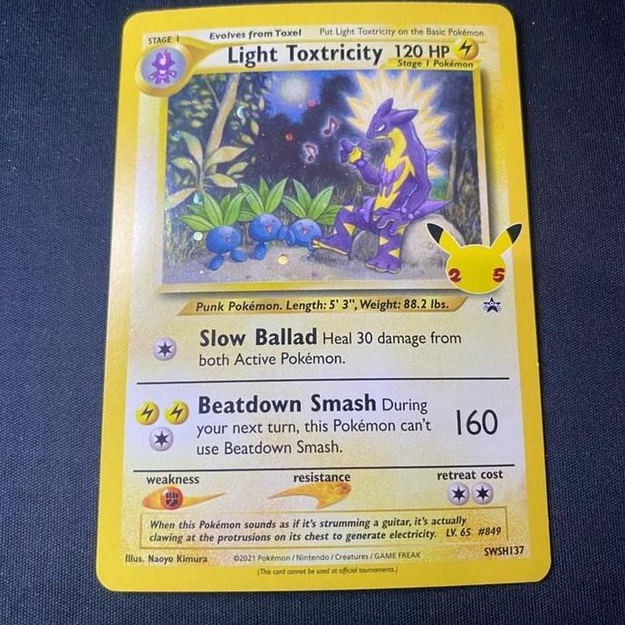 Light Toxtricity Holo EN SWSH 25th Anniversary Celebrations Promo Kartu Pokemon TCG ENGLISH