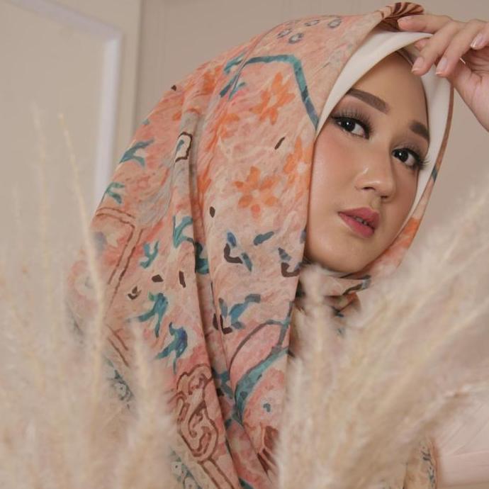 Pelangi Asmara Guzel square scarf - Anatolia Series CS
